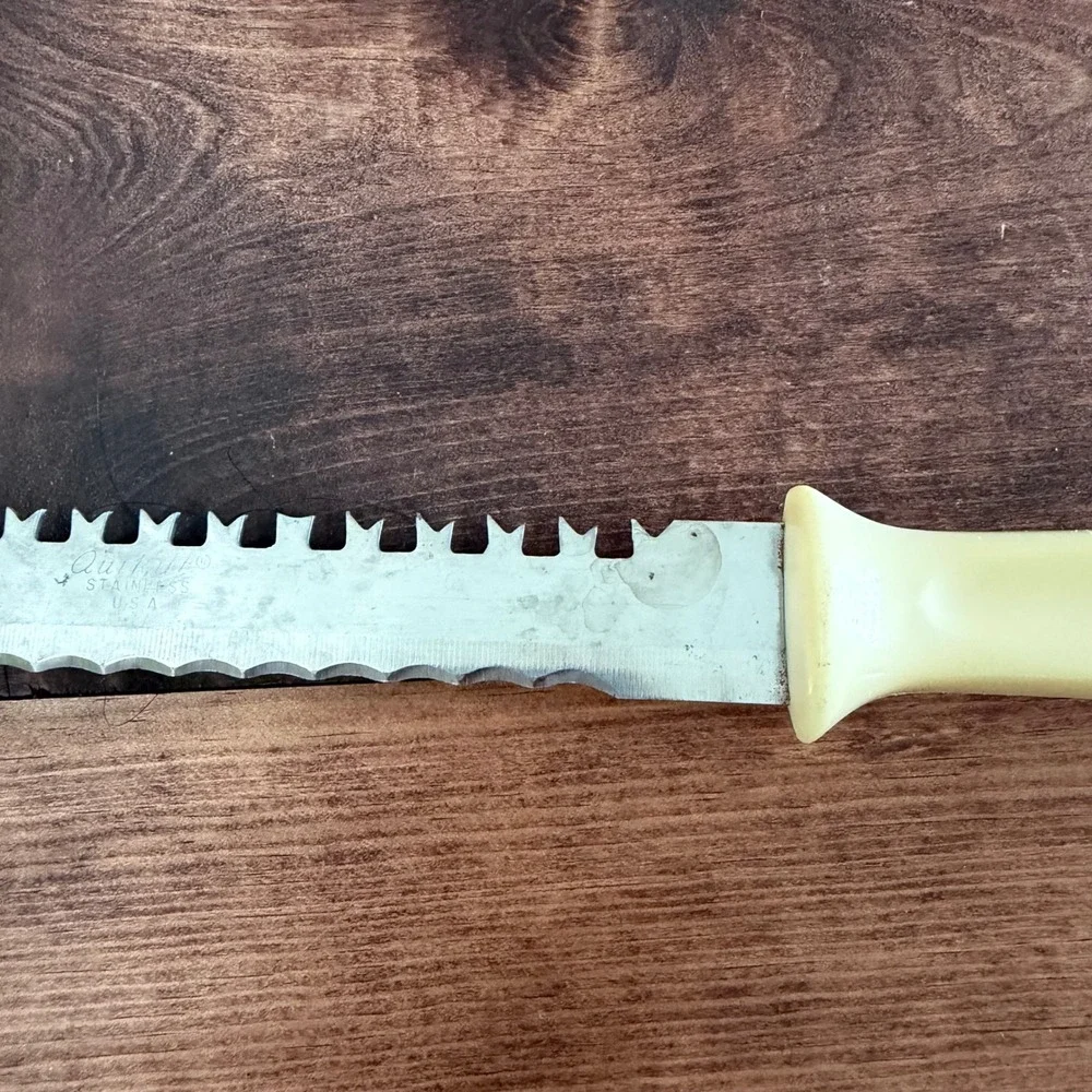 Vintage Quikut Serrated Stainless Steel Multi Purpose Utility Knife Cream Handle